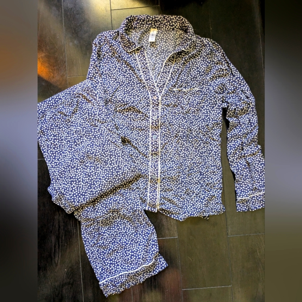 Splendid Pillow Soft pajama set size M